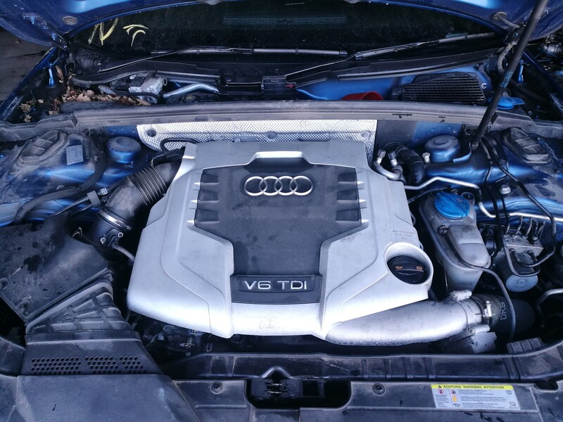 Photo 7 - Audi A5 TDI 2011 y parts