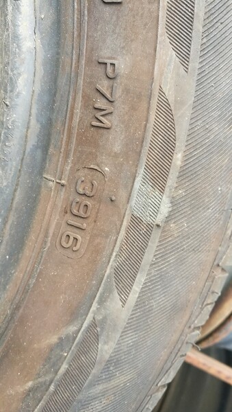 Фотография 4 - Bridgestone R15 летние шины для автомобилей