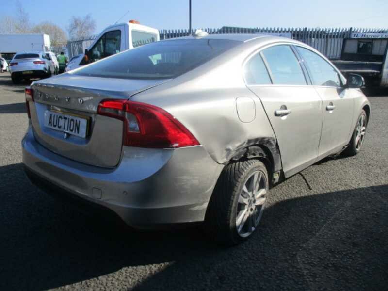 Photo 6 - Volvo S60 II 2013 y parts