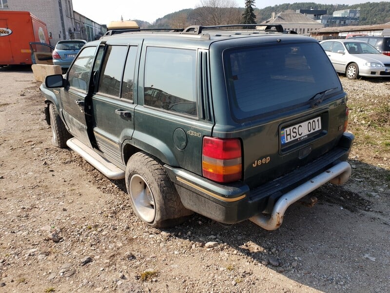 Photo 4 - Jeep Grand Cherokee 1995 y parts