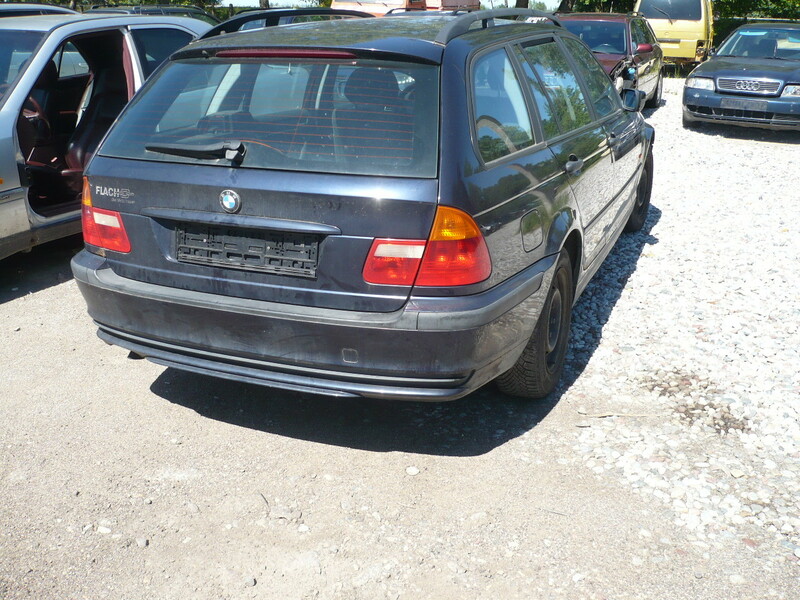 Photo 2 - Bmw 320 E46 2000 y parts