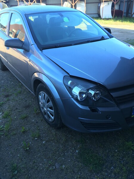 Photo 16 - Opel Astra 2005 y parts