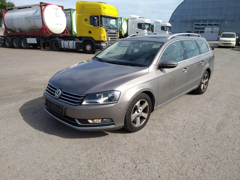 Photo 2 - Volkswagen Passat B7 2012 y parts