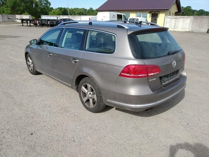 Photo 3 - Volkswagen Passat B7 2012 y parts