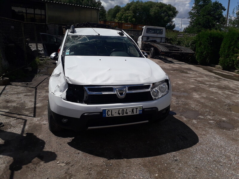 Photo 7 - Dacia Duster 2014 y parts