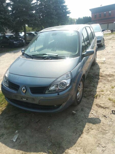 Photo 8 - Renault Megane III 2013 y parts