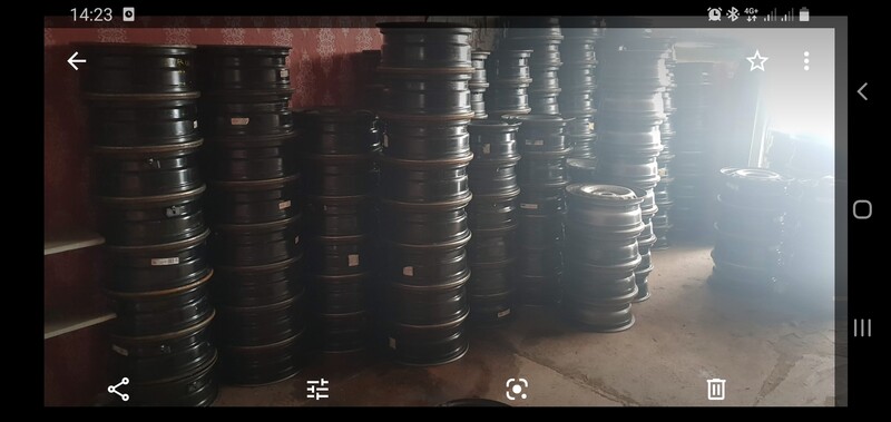 Nuotrauka 5 - R15 plieniniai štampuoti ratlankiai