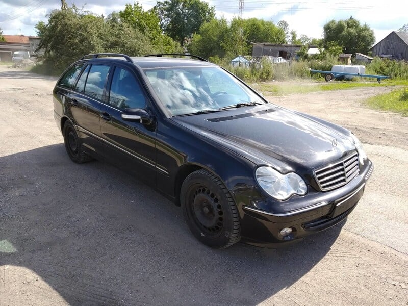 Фотография 2 - Mercedes-Benz C 200 W203 2005 г запчясти