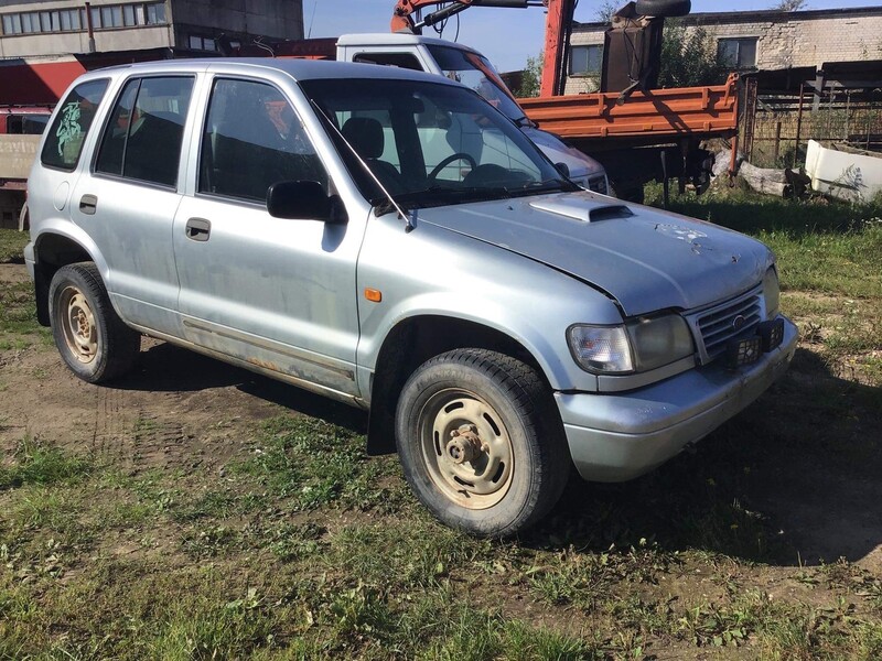 Kia Sportage 1999 г запчясти