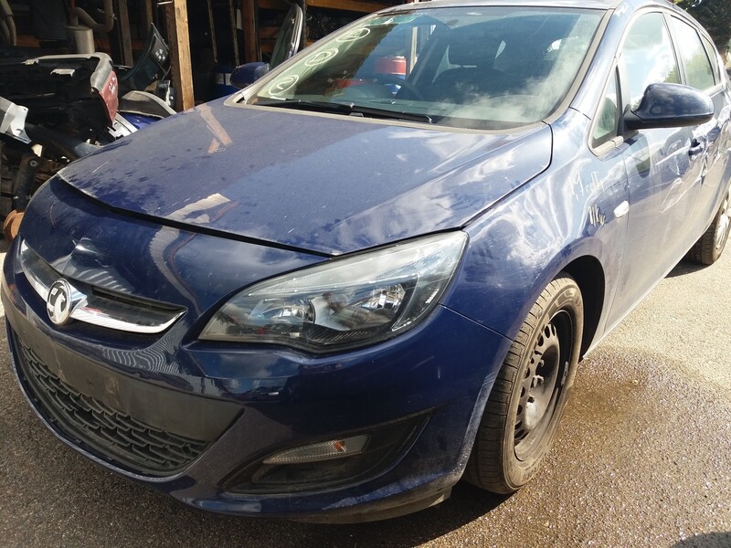 Photo 2 - Opel Astra III 2013 y parts