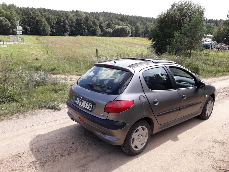 Nuotrauka 4 - Peugeot 206 2000 m dalys