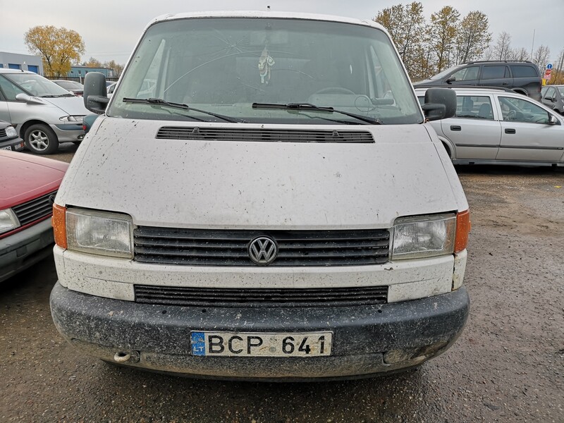 Photo 7 - Volkswagen Transporter 1995 y parts