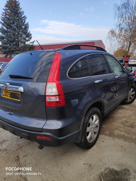 Photo 2 - Honda Cr-V 2009 y parts