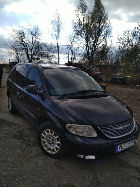 Photo 2 - Chrysler Voyager CRD 2004 y parts