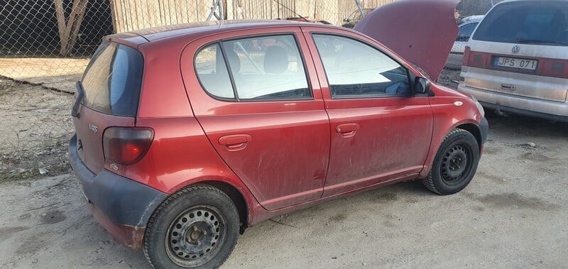 Photo 3 - Toyota Yaris I D4D 2002 y parts