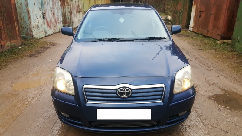 Photo 1 - Toyota Avensis II 2005 y parts