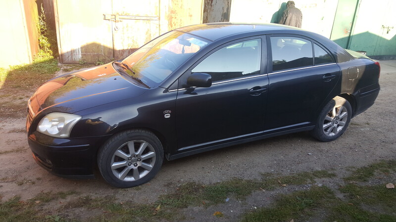 Photo 3 - Toyota Avensis II 2005 y parts