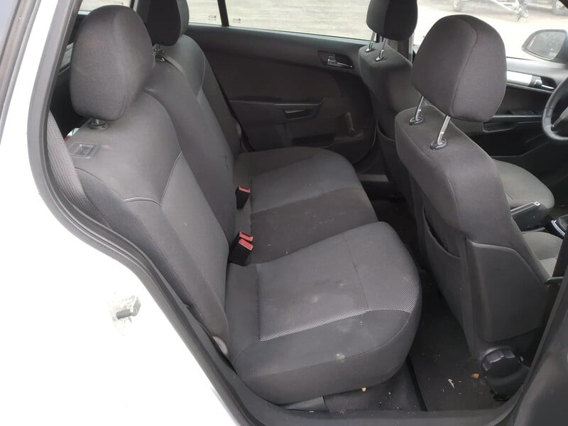 Photo 8 - Opel Astra II 2009 y parts