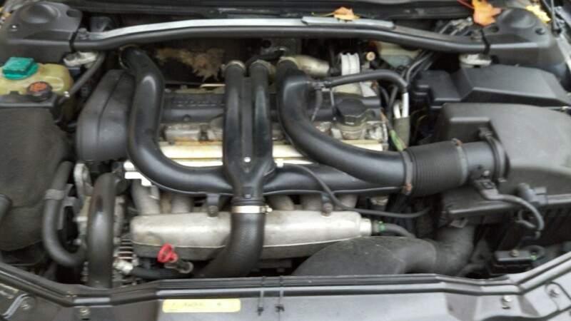 Photo 2 - Volvo Bi turbo 2000 y parts