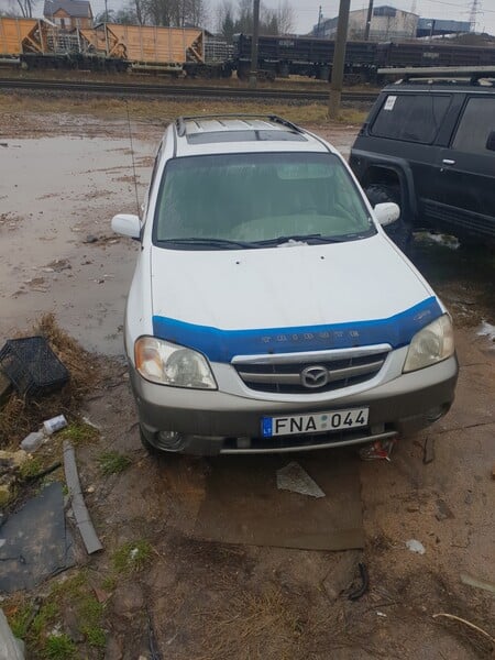 Photo 1 - Mazda Tribute 2002 y parts