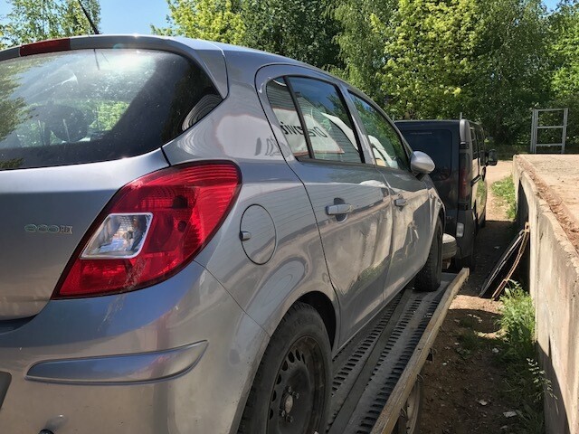 Photo 7 - Opel Corsa D 2009 y parts