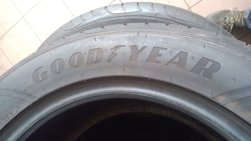 Photo 5 - Goodyear Eagle F1 asymmetric2 R19 summer tyres passanger car