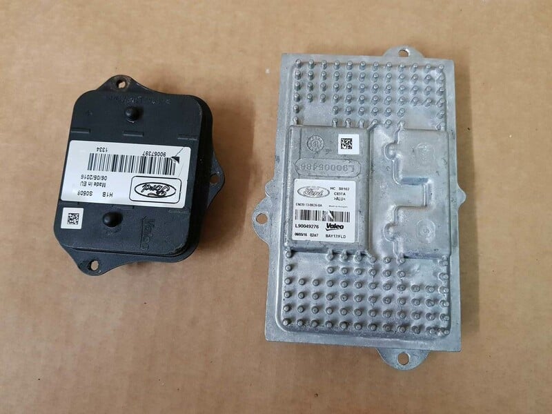 Photo 10 - Ford S-Max ir Vignale 2016 y parts