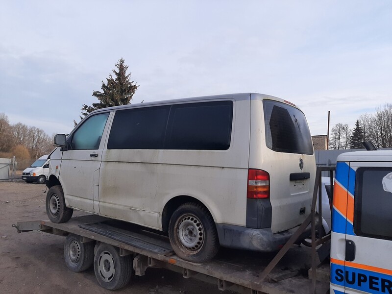 Volkswagen Transporter 2006 y parts