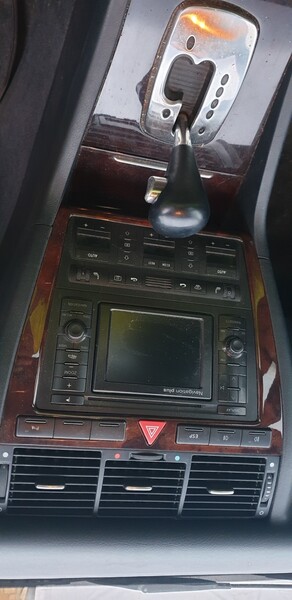 Nuotrauka 4 - Audi A8 D2 2001 m dalys