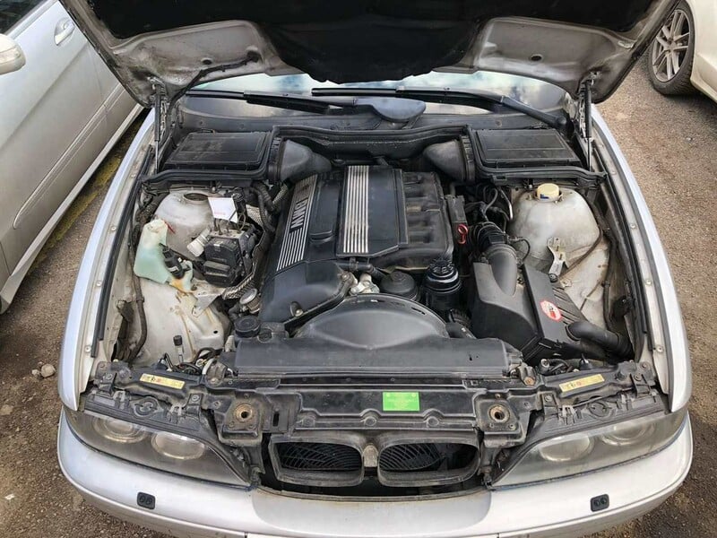 Photo 11 - Bmw 525 E39 EXCLUSIVE 2002 y parts