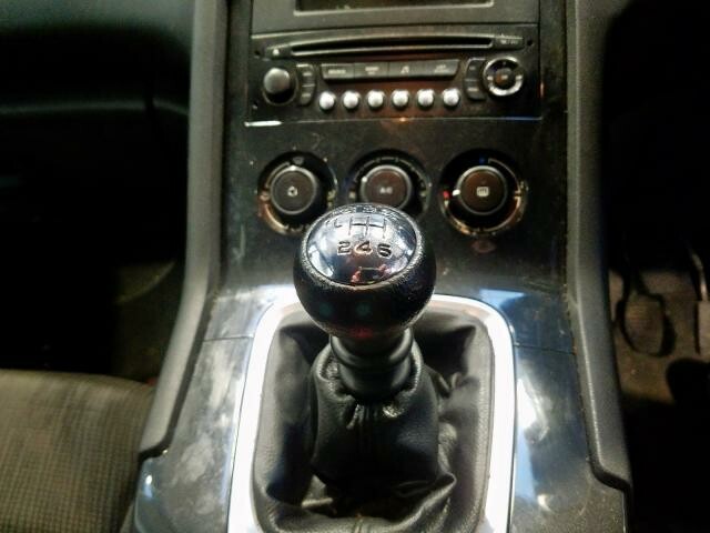Nuotrauka 4 - Peugeot 5008 2011 m dalys