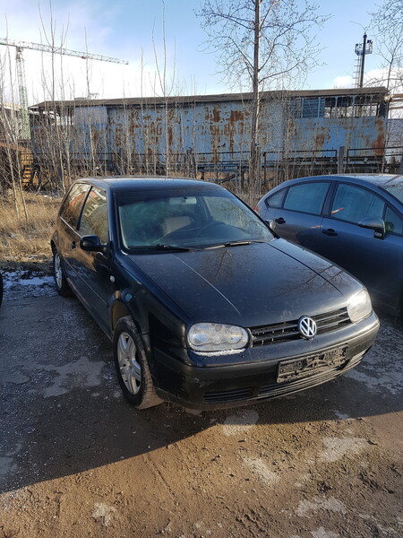 Фотография 2 - Volkswagen Golf 2000 г запчясти