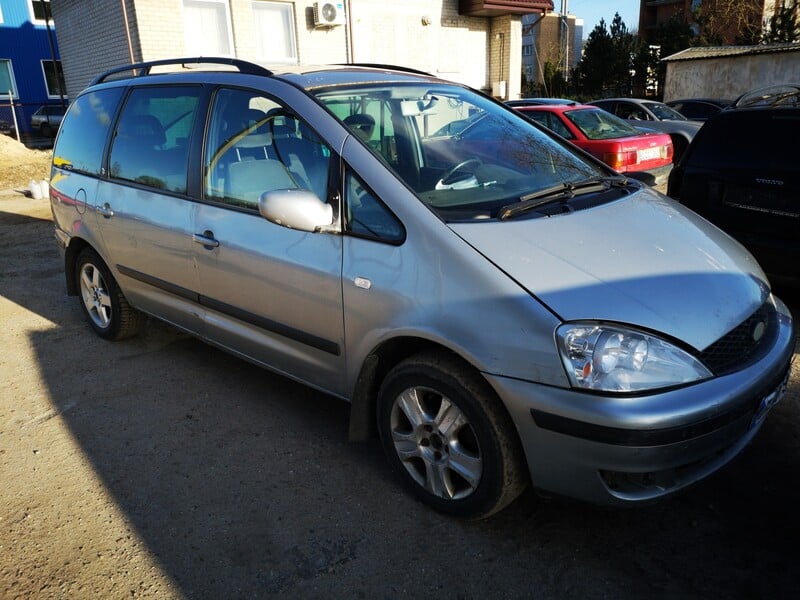 Ford Galaxy 2003 y parts