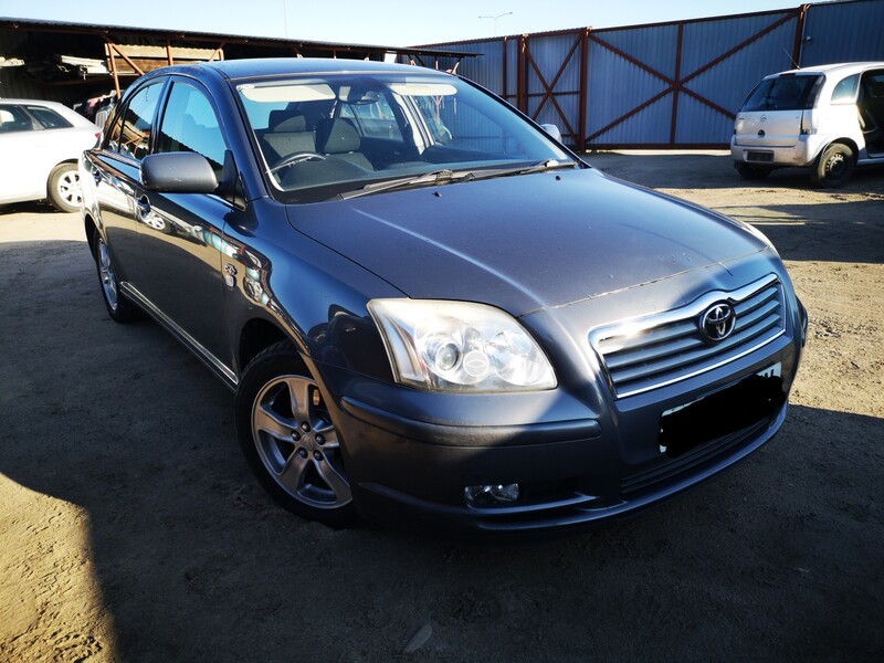 Photo 11 - Toyota Avensis II 2004 y parts