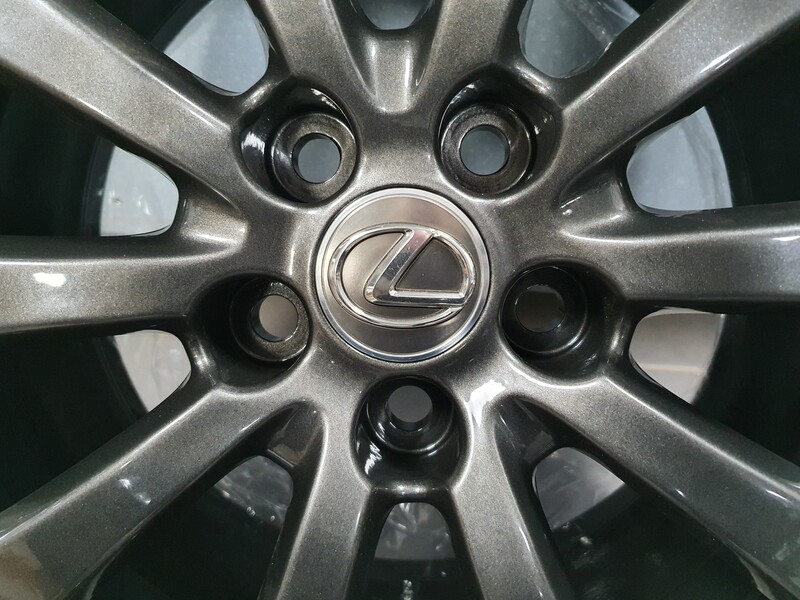 Photo 6 - Lexus R17 light alloy rims