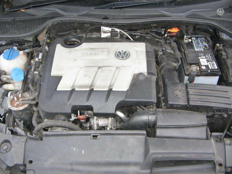 Nuotrauka 10 - Volkswagen Scirocco 2010 m dalys