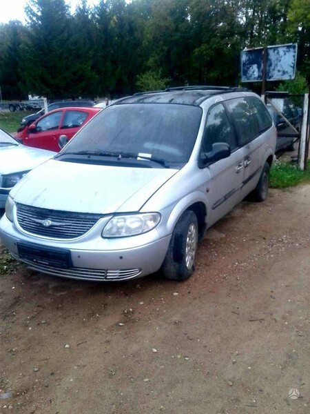 Photo 1 - Chrysler Voyager 2003 y parts