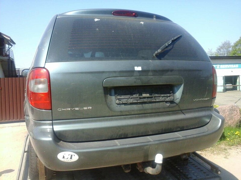 Photo 5 - Chrysler Voyager 2003 y parts