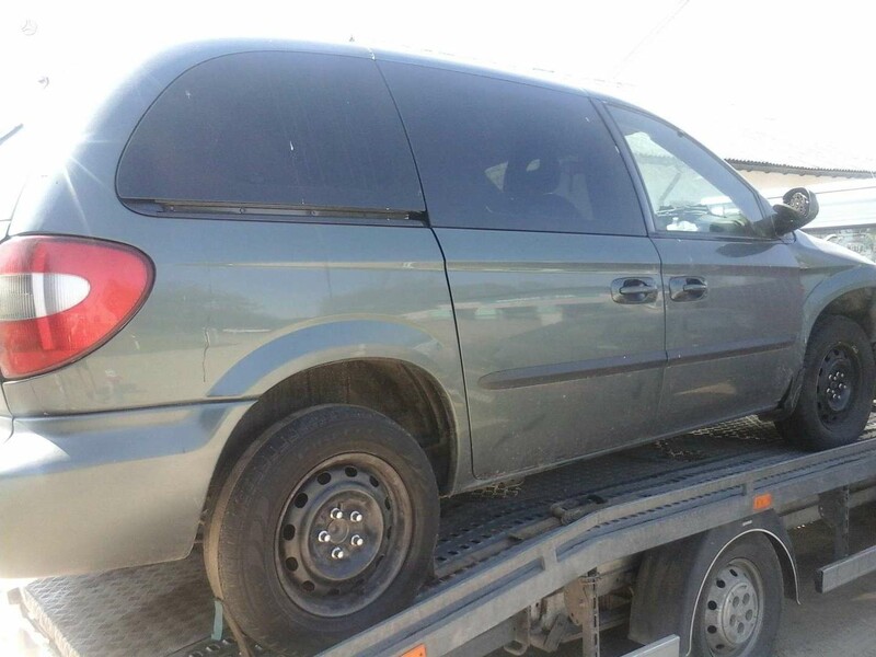 Photo 6 - Chrysler Voyager 2003 y parts