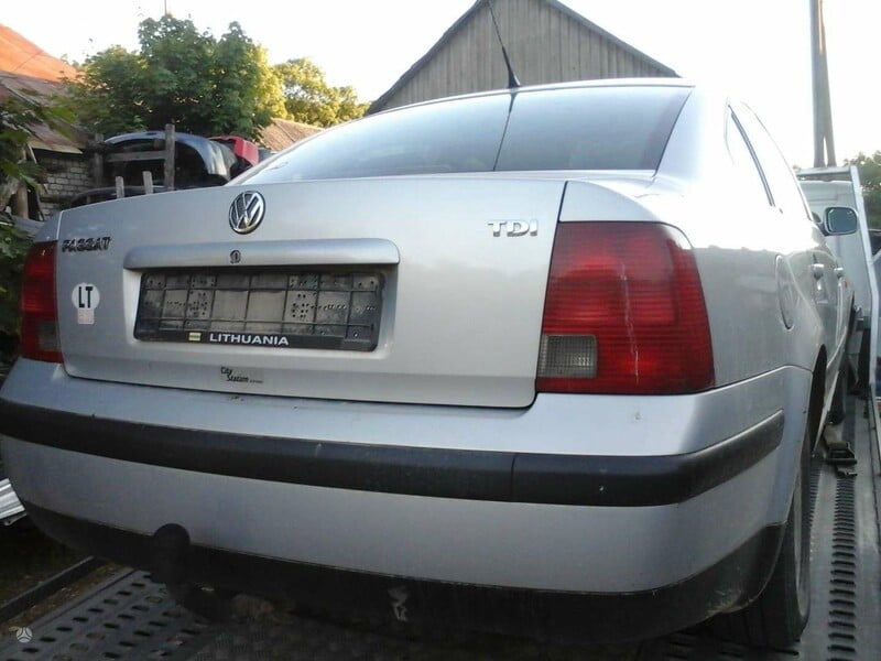 Nuotrauka 4 - Volkswagen Passat 1999 m dalys