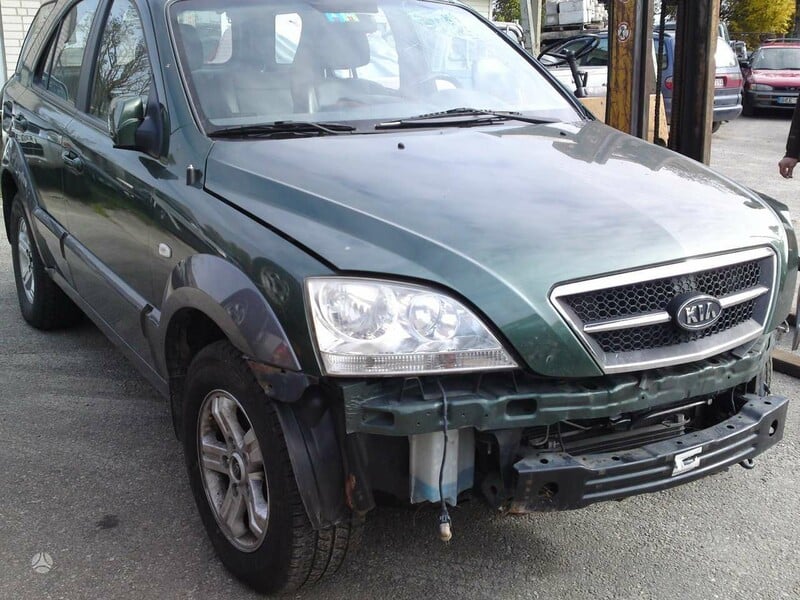 Photo 6 - Kia Sorento 2003 y parts