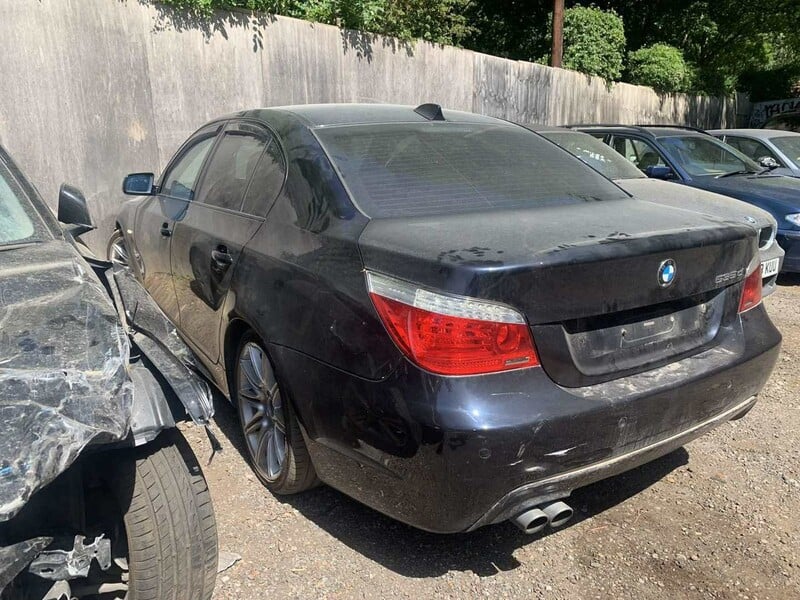 Photo 2 - Bmw 535 E60 2008 y parts