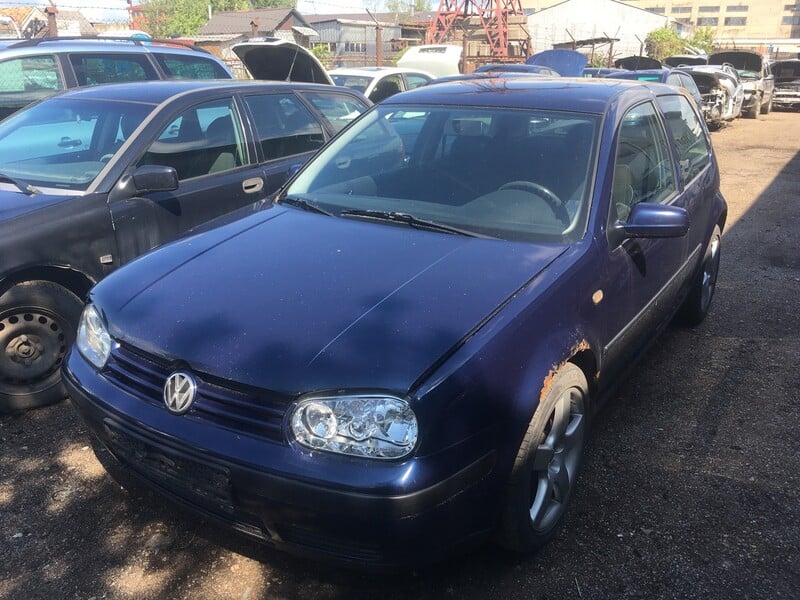 Photo 2 - Volkswagen Golf 2001 y parts