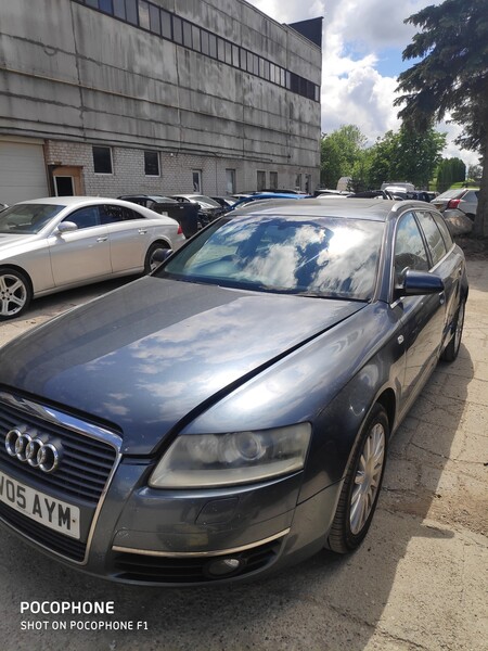 Photo 2 - Audi A6 2005 y parts