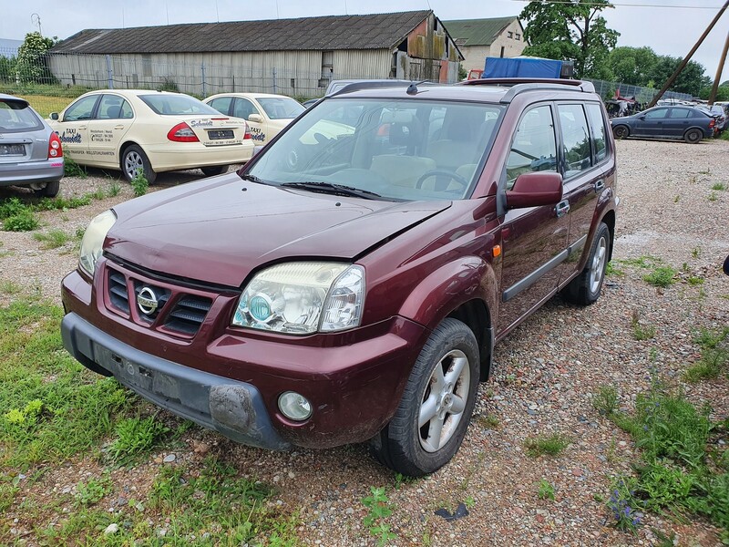 Nissan X-Trail I 2003 m dalys