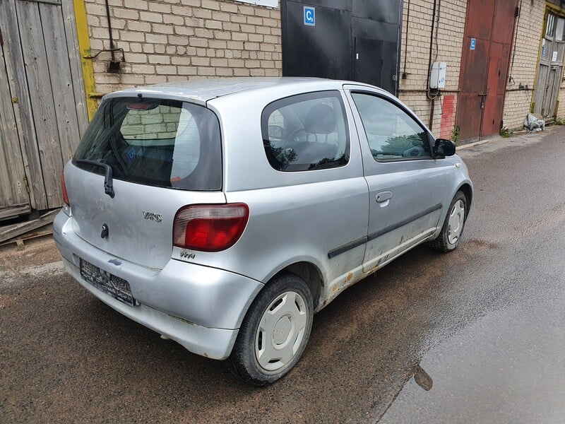 Nuotrauka 6 - Toyota Yaris I 1.3 BENZINAS 63 KW 2003 m dalys