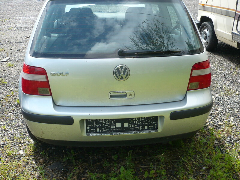 Photo 1 - Volkswagen Golf IV 2002 y parts