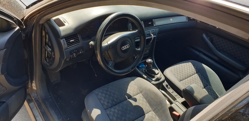 Nuotrauka 5 - Audi A6 C5 81 kW 1998 m dalys