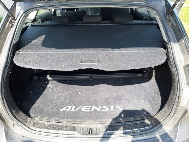 Photo 9 - Toyota Avensis III 2010 y parts