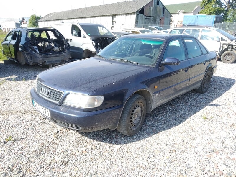 Audi A6 C4 1997 m dalys